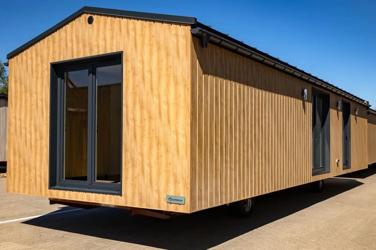 RIVIERA - obrázek 1